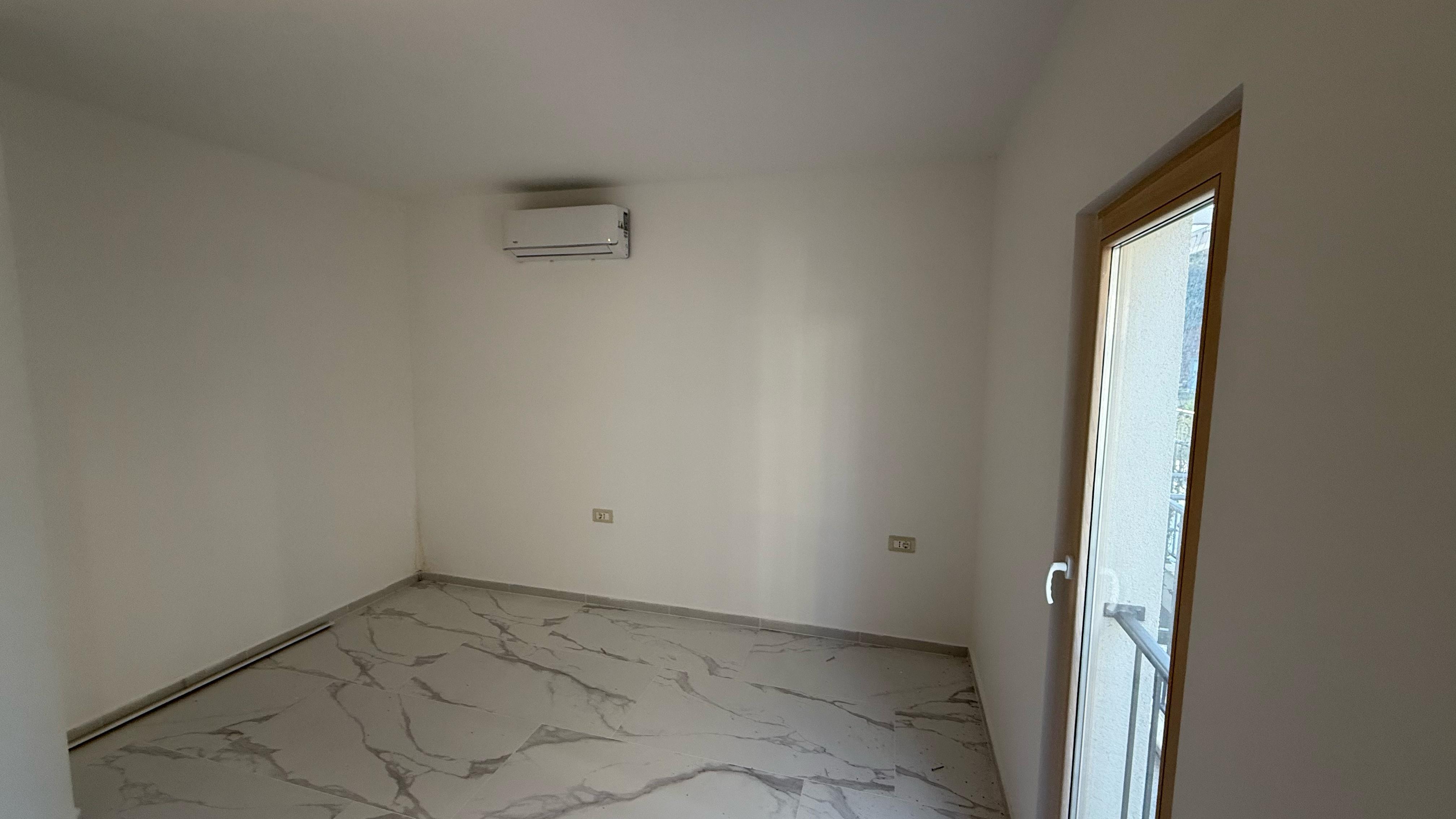 Image of Apartment - 1 Bedrooms - 1 Bathrooms for Sale in Budva-Sveti Stefan-Montenegro, Image 6